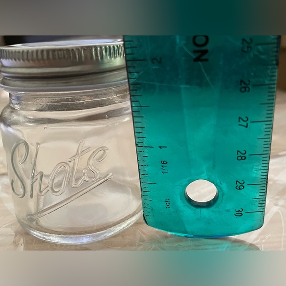 Unbranded Kitchen New 8 Mini Mason Jars With Lids 2 Oz Mason Jars